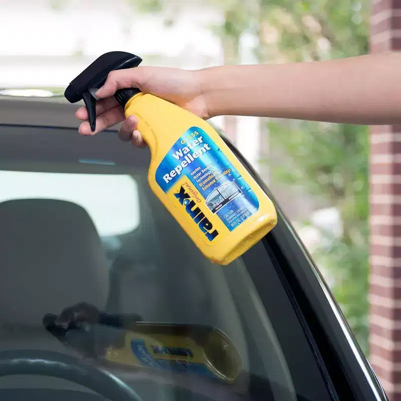 Rain-X 16oz Original Glass Treatment: Liquid Water-Repellent for Windshields, Non-Abrasive Automotive Cleaner