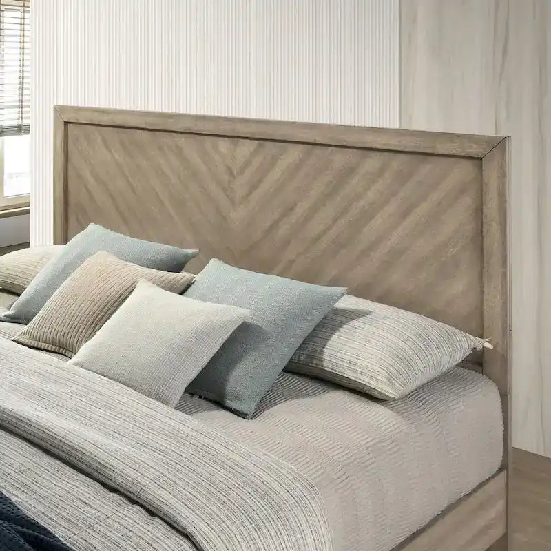 Roundhill Furniture Arena 3-Piece Contemporary Wood Bedroom Set: Panel Bed and 2 Nightstands in Antique Gray