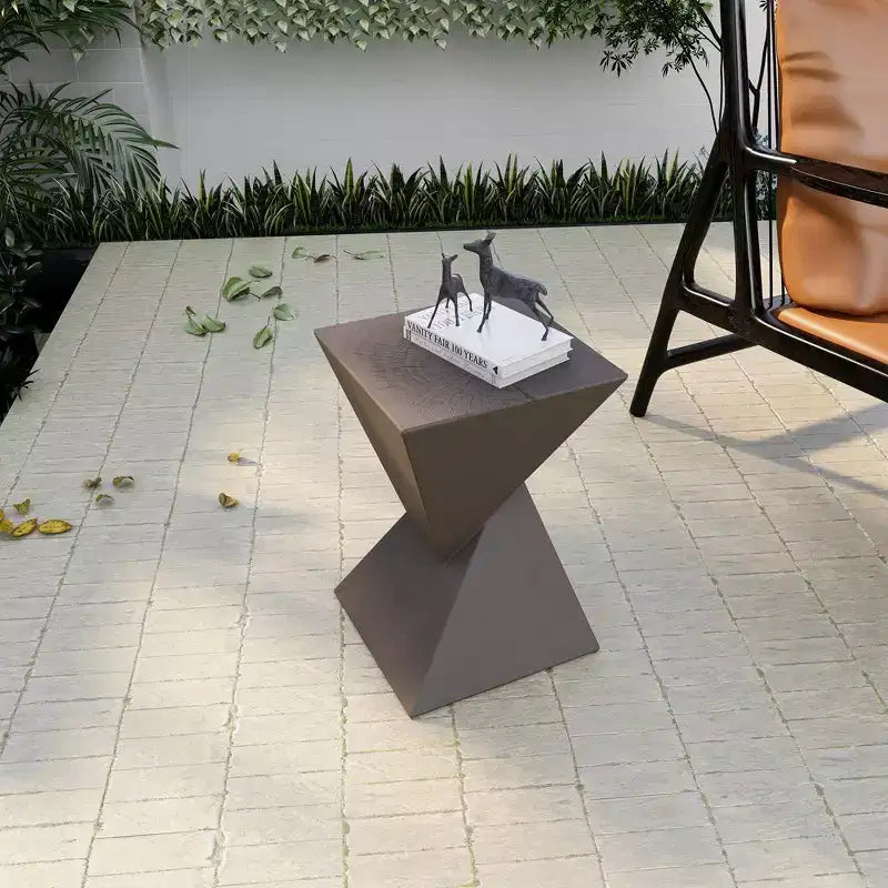LeisureMod Glint Sculptural Hourglass Patio Side Table, Modern Square Fiberstone Indoor and Outdoor Accent Table for Living Room, Office, or Garden