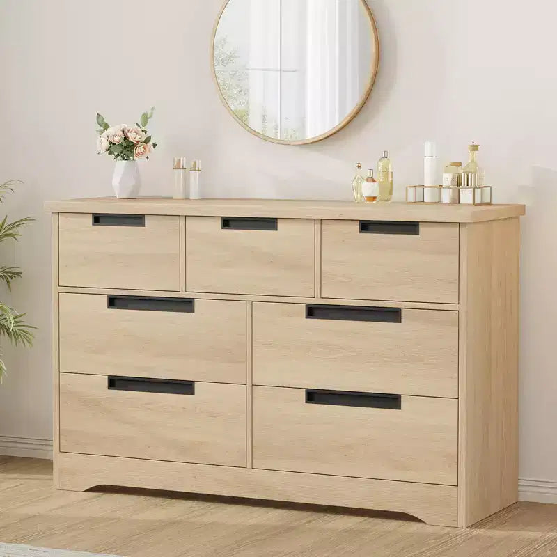 7-Drawer Dresser with Embedded Handles