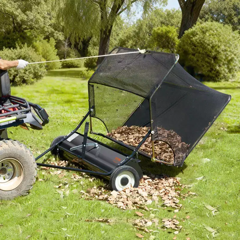VEVOR 52 in Tow Behind Lawn Sweeper, 26 cu.ft.Large Yard Sweeper, Adjustable Sweeping Height,Heavy Duty Leaf & Grass Collector with Dumping Rope,Black