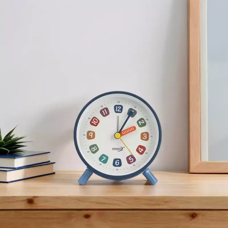 REGALWOVEN Metal Colorful Square Numbers Design Silent Non-Ticking Night Light Alarm Clock 3.7L x 1.7W x 4.1H 1 Pc