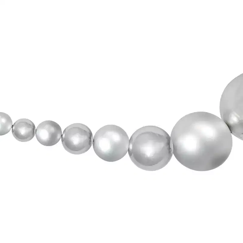 Northlight 6' Silver Shiny and Matte Shatterproof Ball Christmas Swag